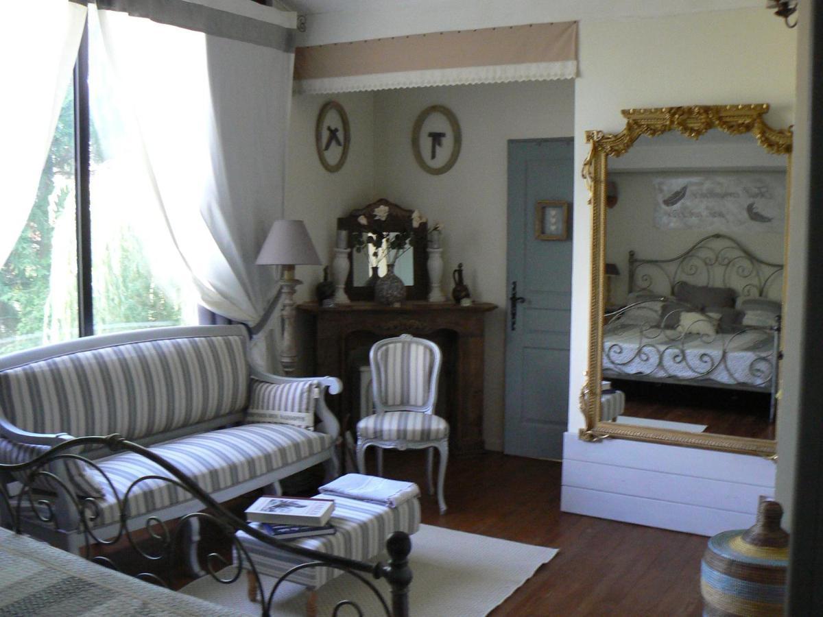 La Caldamente Bed & Breakfast Rieux-de-Pelleport Екстериор снимка